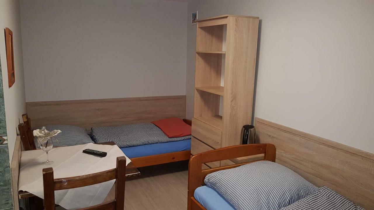 Noclegi Silesia Tychy Bagian luar foto