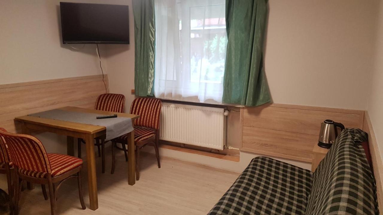 Noclegi Silesia Tychy Bagian luar foto